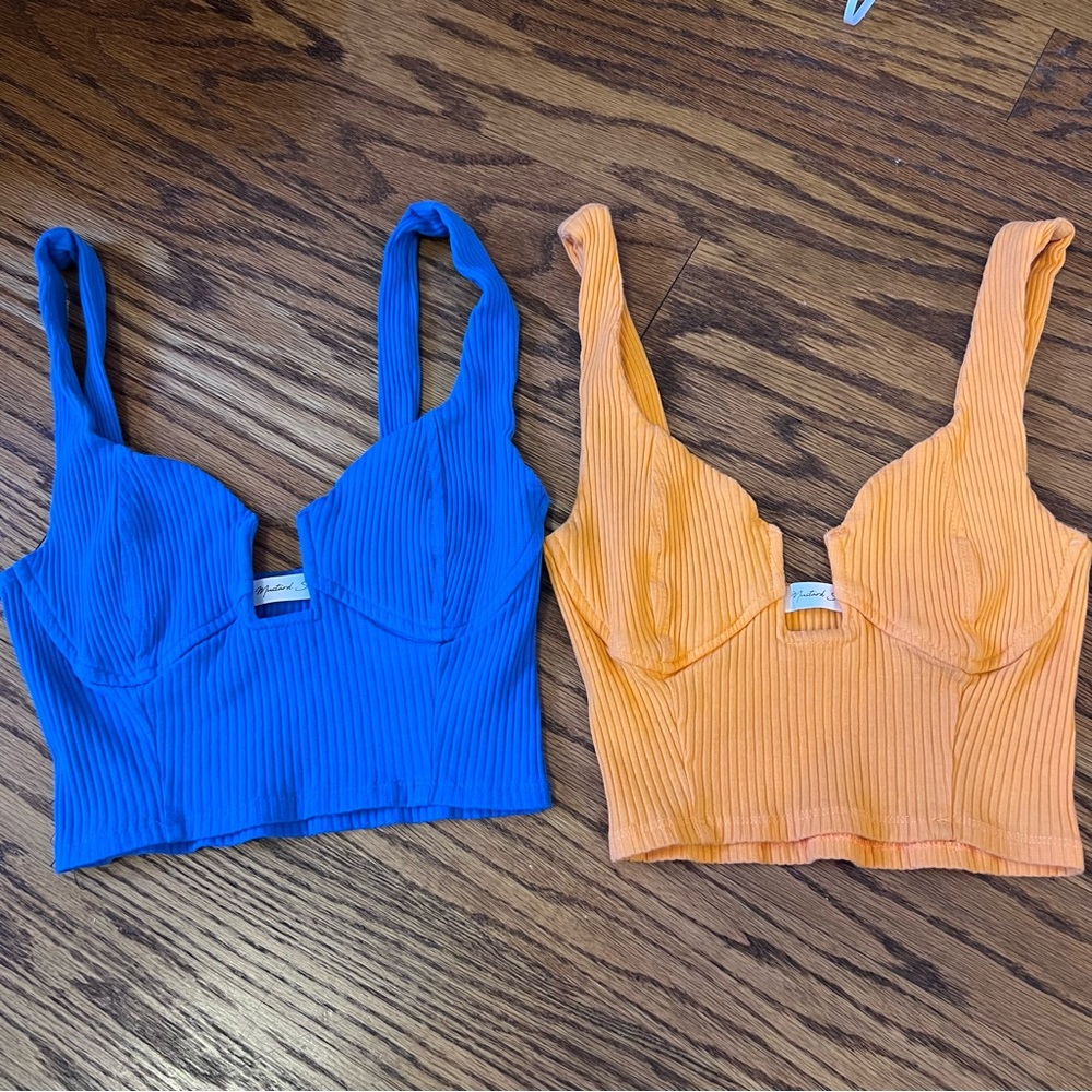 Lot of 2 Mustard Seed Ribbed Crop Tanks Size S